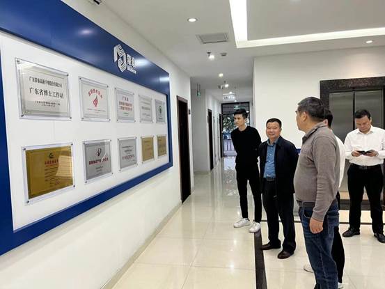 c25ffbd0f095b928d61df0d17e0a83e