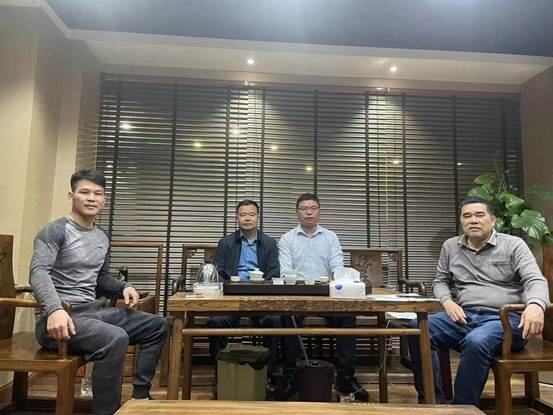 ae3b7d957039aa35a03ab2979f1eebb